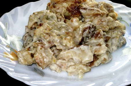 Рецепт аппетитных белых грибов со сметаной в мультиварке