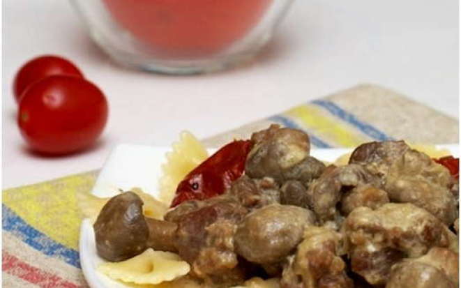 Сказочно вкусный рецепт мяса с грибами в мультиварке