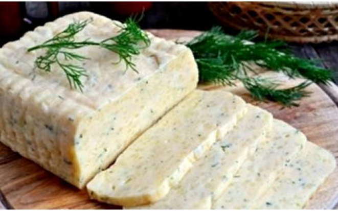 Рецепт вкуснейшего домашнего сыра с зеленью в мультиварке Редмонд
