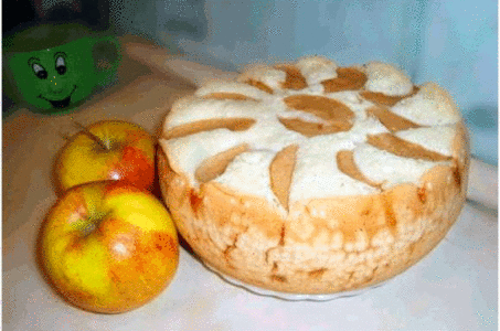 Готовим сказочную творожную шарлотку с яблоками