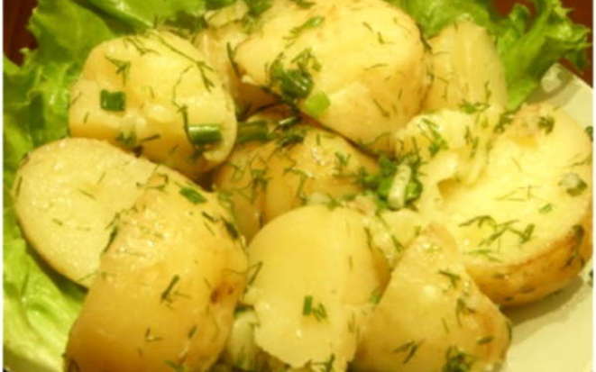 Способ приготовления вареного картофеля в мультиварке Поларис