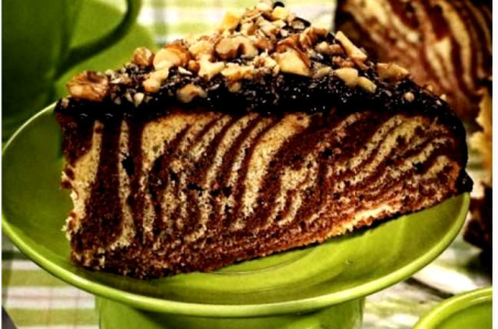 Интересный вариант выпечки торта “Зебра” в полосочку в мультиварке