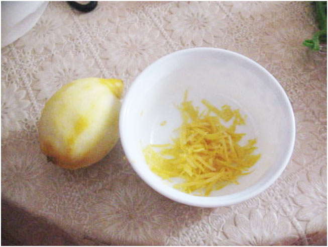 очистить лимон
